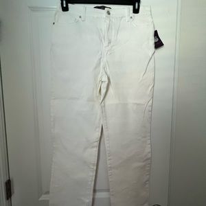 Gloria Vanderbilt vintage  White Amanda Petite Jeans